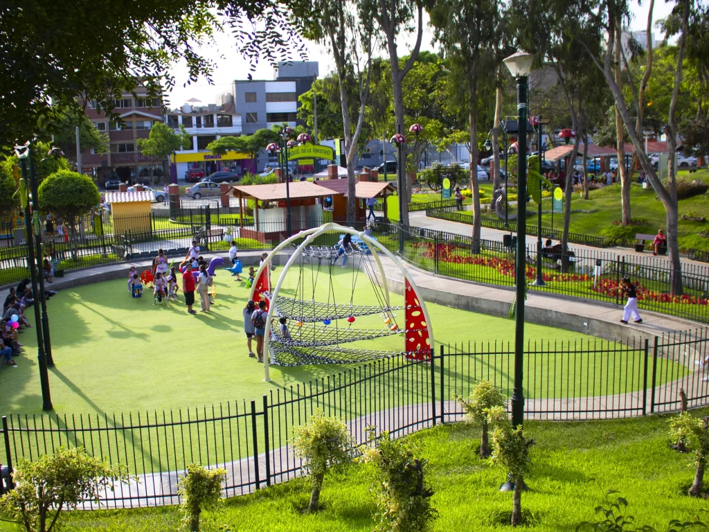 Parque de la Amistad, Santiago de Surco