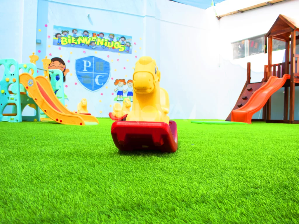 Pacific College, Ancón